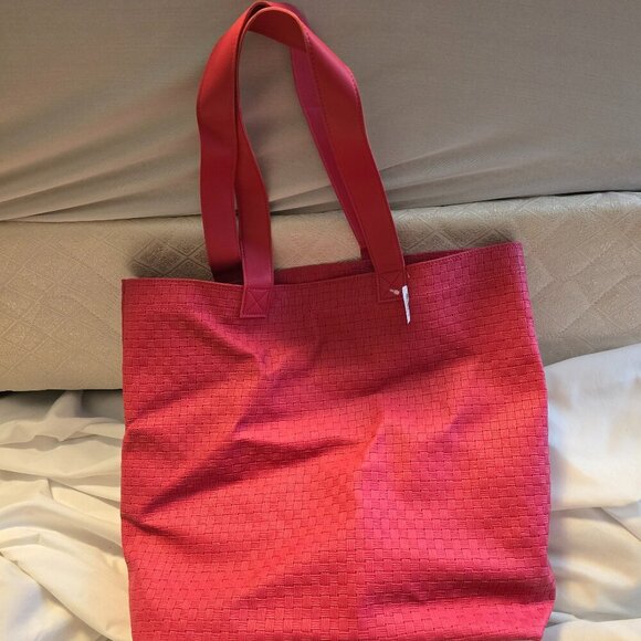 Bath & Body Works 2024 Mothers Day Reusable Pink Tote Bag, Limited Edition - NWT - Picture 1 of 2